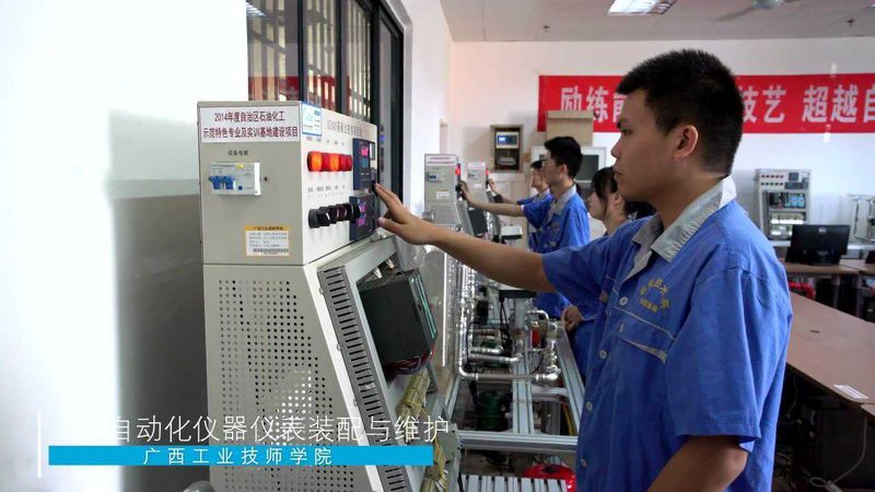 微型压力变送器：揭秘其型号与参数背后的技术奥秘